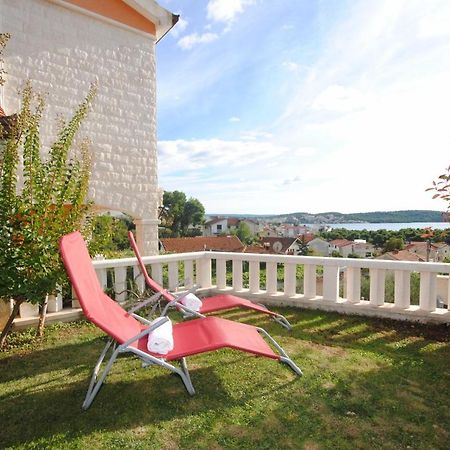 Seaview Luxury Apartment "Lucy" With Terrace & Vintage Summer Kitchen Trogir Luaran gambar